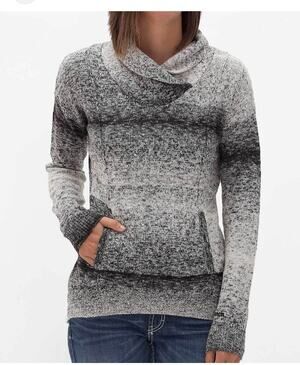 Bench Graduator Mock Neck Sweater Size Small